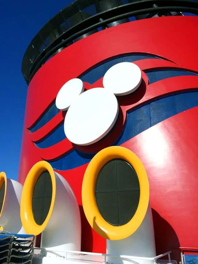 Disney Cruise ship funnel